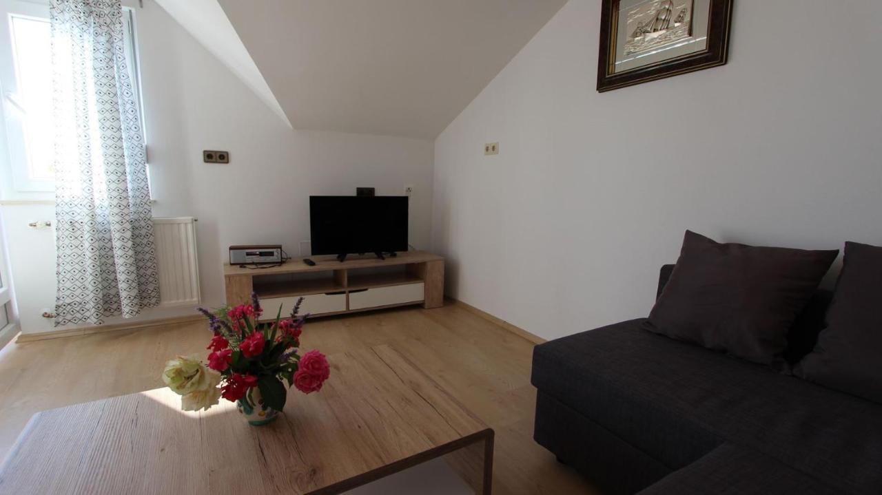 Apartments Marijana Srsici Zewnętrze zdjęcie